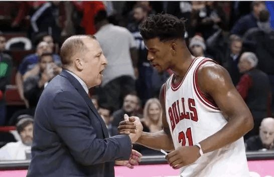 进攻端难分 进攻端难分