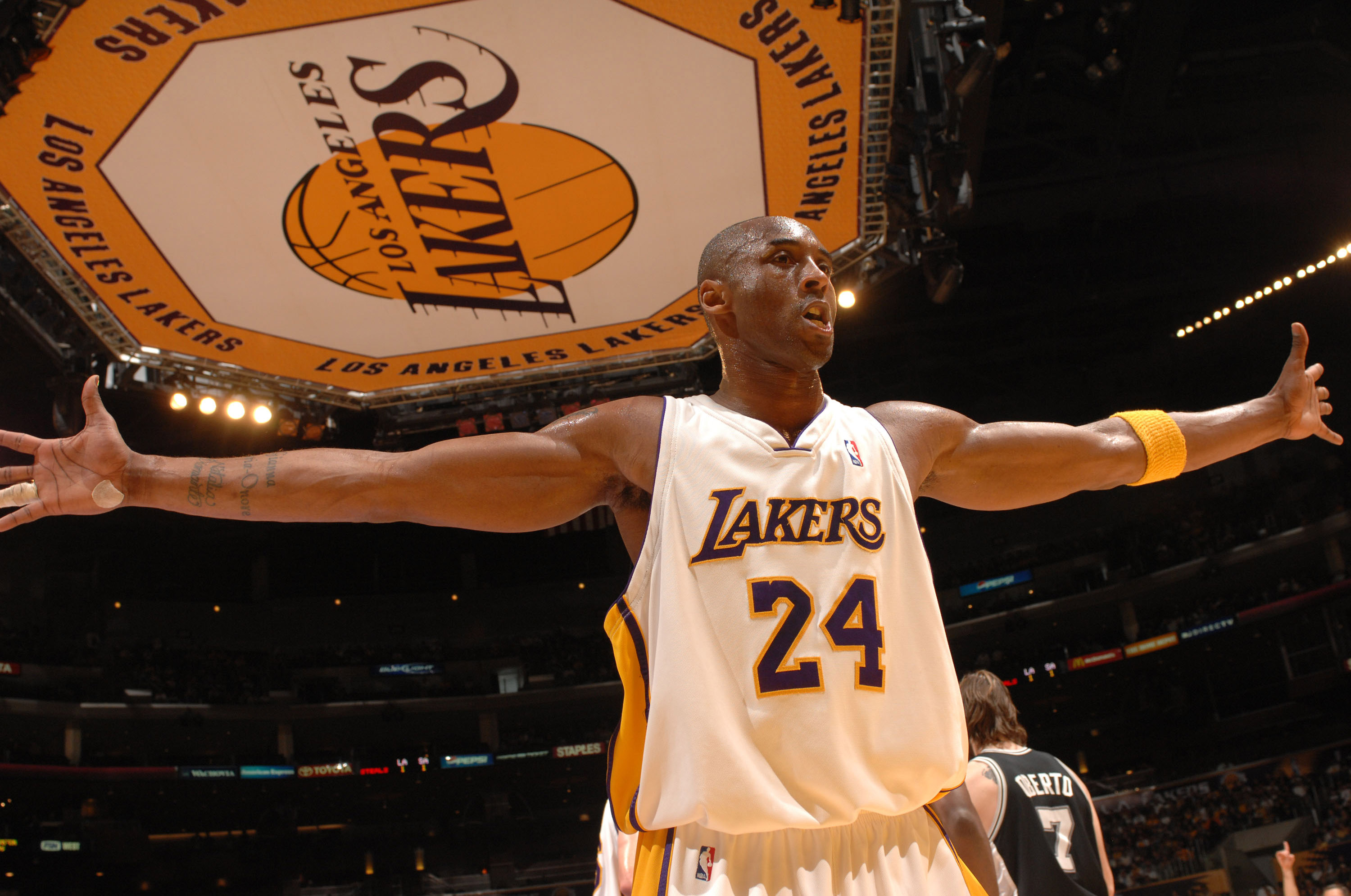 赛程缩短确 赛程缩短确