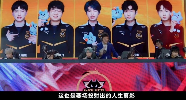 己的天地 己的天地