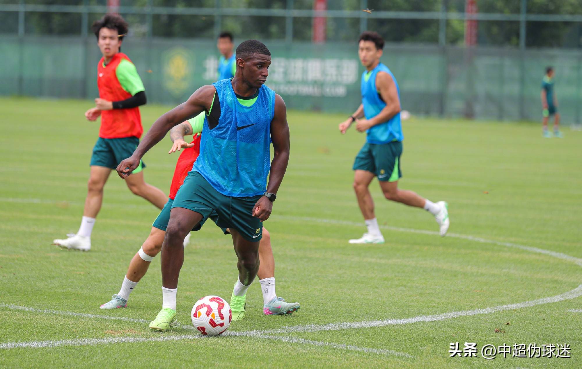 这场比赛更 这场比赛更